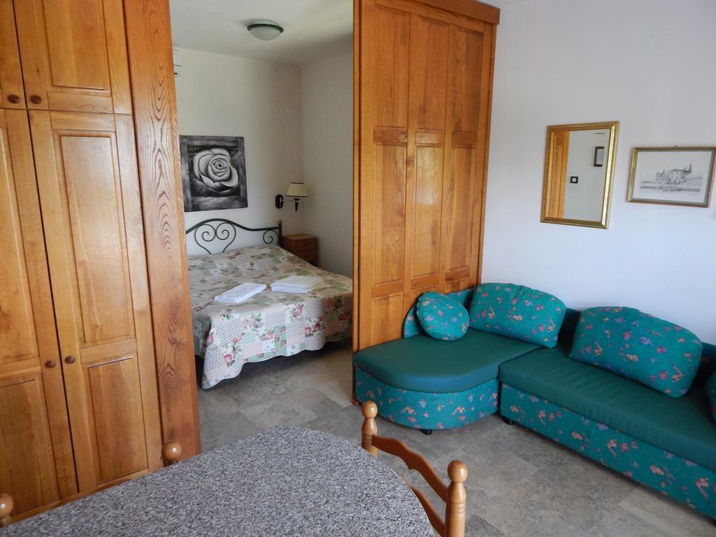 Villa Roth Šilo Szoba fotó